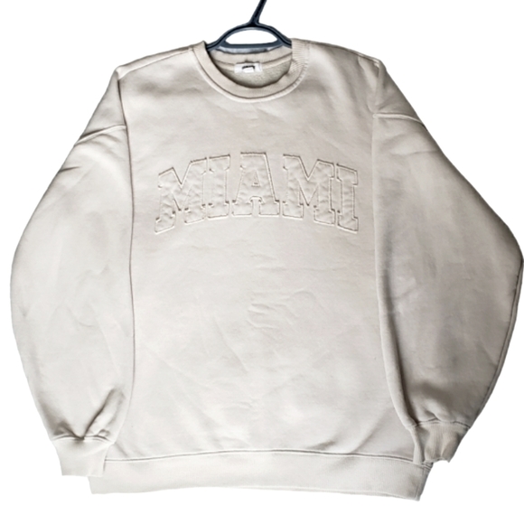 Oversized Sweatshirt - Picture 1 of 4